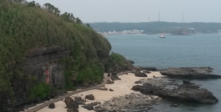 涠洲岛旅游景点_滴水丹屏