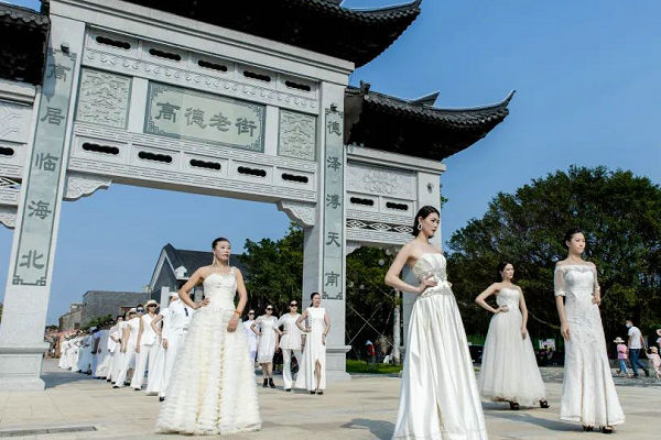 古美高德 再焕青春，百名“旅居模特”为北海代言！