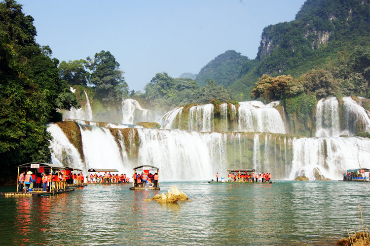 德天旅游景点_德天瀑布